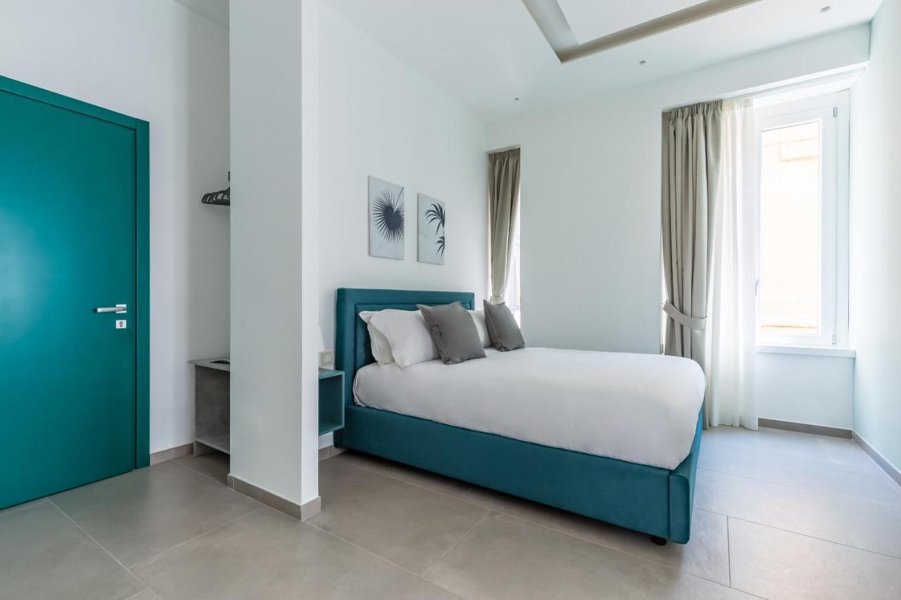 Maria'S Bright Flats At The Cathedral Apartment Napoli Ngoại thất bức ảnh
