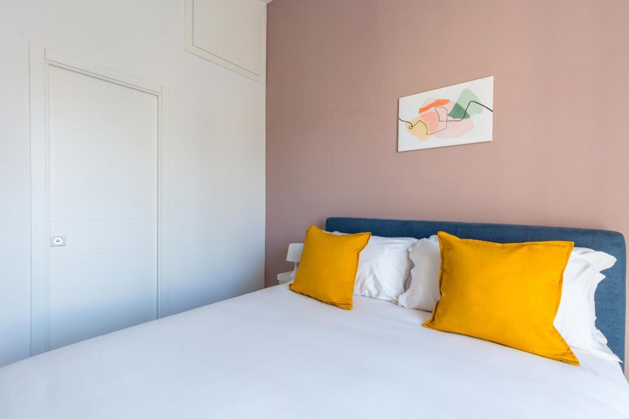 Maria'S Bright Flats At The Cathedral Apartment Napoli Ngoại thất bức ảnh